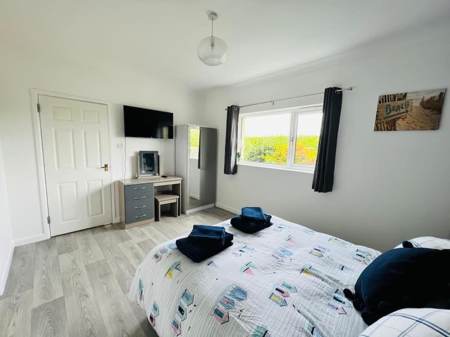 2 Bedroom Holiday Home In The Heart Of West Wales St Clears Exteriér fotografie