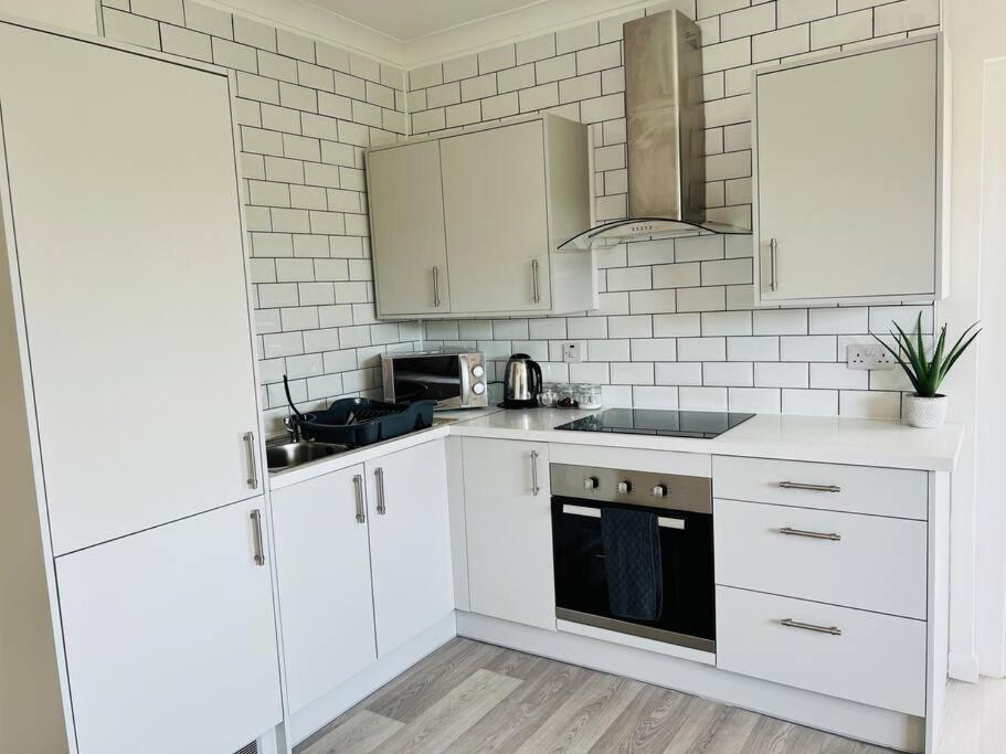2 Bedroom Holiday Home In The Heart Of West Wales St Clears Exteriér fotografie