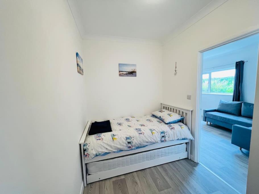 2 Bedroom Holiday Home In The Heart Of West Wales St Clears Exteriér fotografie